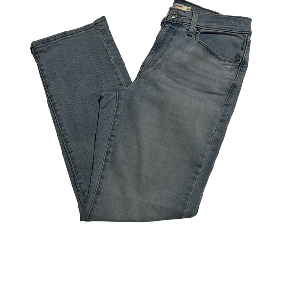 NWOT Levis Women's Classic Straight Jeans w27 L28 Size 4 - Picture 3 of 11
